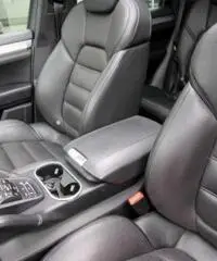 PORSCHE Cayenne 4.8 Turbo PORSCHE Cayenne 4.8 Turbo