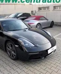 PORSCHE Cayman 718 Cayman 2.0 PORSCHE Cayman 718 Cayman 2.0