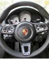 PORSCHE Cayman 718 Cayman 2.0 PORSCHE Cayman 718 Cayman 2.0