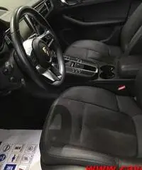 PORSCHE Macan 3.0 S Diesel - UNICO PROPRIETARIO - TAGLIANDI Uff. PORSCHE Macan 3.0 S Diesel - UNICO PROPRIETARIO - TAGLIANDI Uff.