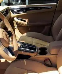 PORSCHE Macan 3.0 S Diesel PORSCHE Macan 3.0 S Diesel