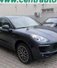 PORSCHE Macan 3.0 S Diesel PORSCHE Macan 3.0 S Diesel