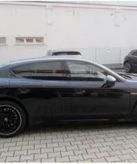 PORSCHE Panamera 4.8 Turbo PORSCHE Panamera 4.8 Turbo