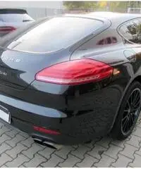 PORSCHE Panamera 4.8 Turbo PORSCHE Panamera 4.8 Turbo