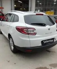 Renault Megane 1.5 dCi 110CV SporTour Limited Renault Megane 1.5 dCi 110CV SporTour Limited