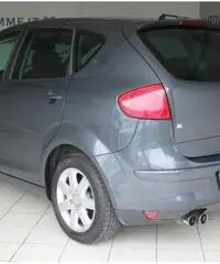 SEAT Altea 2.0 TDI DPF DSG Stylance SEAT Altea 2.0 TDI DPF DSG Stylance