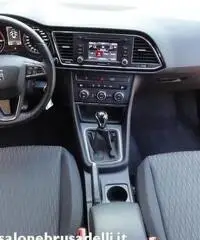 SEAT Leon 1.6 TDI 105 CV ST Start/Stop Style SEAT Leon 1.6 TDI 105 CV ST Start/Stop Style