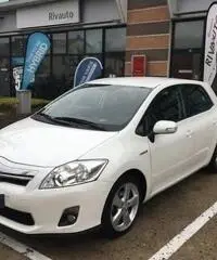 TOYOTA Auris 1.8 HSD 5 porte Active TOYOTA Auris 1.8 HSD 5 porte Active