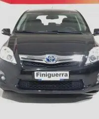 TOYOTA Auris 1.8 Hybrid 5 porte Active TOYOTA Auris 1.8 Hybrid 5 porte Active