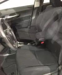 TOYOTA Auris 1.8 Hybrid 5 porte Active TOYOTA Auris 1.8 Hybrid 5 porte Active