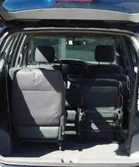 TOYOTA Previa 2.0 Tdi D-4D