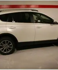 TOYOTA RAV 4 Rav4 2.5 HSD 4WD E-CVT Lounge TOYOTA RAV 4 Rav4 2.5 HSD 4WD E-CVT Lounge