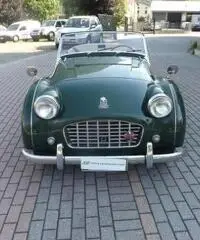 TRIUMPH TR3 cabriolet - bocca stretta