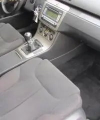 VOLKSWAGEN Passat 1.9 TDI/105CV DPF Var. Comf.