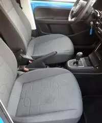 VOLKSWAGEN up! 1.0 5 porte move up! ASG