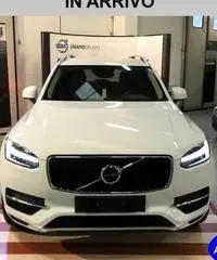 VOLVO XC90 D5 AWD Geartronic 7 posti Business Plus VOLVO XC90 D5 AWD Geartronic 7 posti Business Plus
