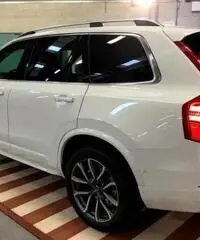 VOLVO XC90 D5 AWD Geartronic 7 posti Business Plus VOLVO XC90 D5 AWD Geartronic 7 posti Business Plus
