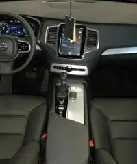 VOLVO XC90 D5 AWD Geartronic 7 posti Business Plus VOLVO XC90 D5 AWD Geartronic 7 posti Business Plus