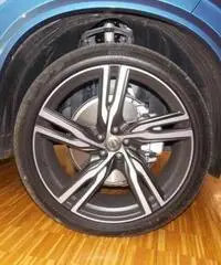 VOLVO XC90 D5 AWD Geartronic 7 posti R-design