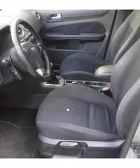 Ford Focus Station Wagon 2.0 Tdci S.w. Ford Focus Station Wagon 2.0 Tdci S.w.