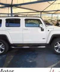 HUMMER H3 3.7 aut. Luxury G.P.L HUMMER H3 3.7 aut. Luxury G.P.L