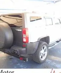 HUMMER H3 3.7 aut. Luxury G.P.L HUMMER H3 3.7 aut. Luxury G.P.L