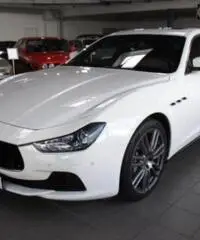 Maserati Ghibli 3.0 V6 Diesel Automatik '14 Maserati Ghibli 3.0 V6 Diesel Automatik '14