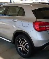 MERCEDES-BENZ GLA 200 d Automatic Enduro Activity