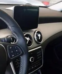 MERCEDES-BENZ GLA 200 d Automatic Enduro Activity