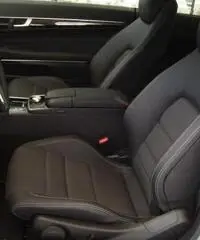 Mercedes E 220 CDI Coupe' Blueefficiency Executive 7G tronic plus My Mercedes E 220 CDI Coupe' Blueefficiency Executive 7G tronic plus My