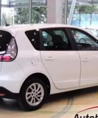 RENAULT SCENIC XMODE 1.5 DCI ''LIVE'' RENAULT SCENIC XMODE 1.5 DCI ''LIVE''