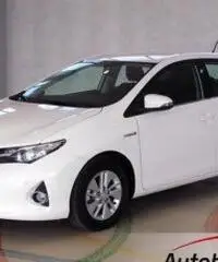 TOYOTA AURIS 1.8 HYBRID AUTOMATICA MOD.RESTYLING TOYOTA AURIS 1.8 HYBRID AUTOMATICA MOD.RESTYLING