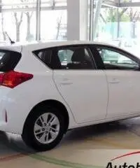 TOYOTA AURIS 1.8 HYBRID AUTOMATICA MOD.RESTYLING TOYOTA AURIS 1.8 HYBRID AUTOMATICA MOD.RESTYLING