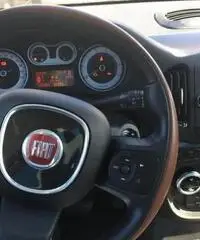 FIAT 500L 1.3 Multijet 85 CV Dualogic Trekkin FIAT 500L 1.3 Multijet 85 CV Dualogic Trekkin