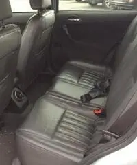 ALFA ROMEO 147 1.9 JTD (115 CV) cat 5p. Distinctive UNICO PROPR. ALFA ROMEO 147 1.9 JTD (115 CV) cat 5p. Distinctive UNICO PROPR.