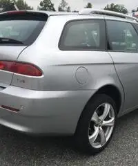 ALFA ROMEO 156 1.9 JTD 16V Sportwagon Q4 Distinctive ALFA ROMEO 156 1.9 JTD 16V Sportwagon Q4 Distinctive