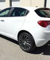 ALFA ROMEO Giulietta 1.6 JTDm 120 CV SUPER QV line  ALFA ROMEO Giulietta 1.6 JTDm 120 CV SUPER QV line