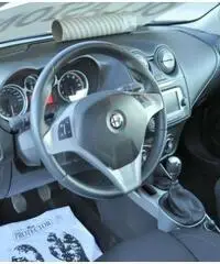 ALFA ROMEO MiTo 1.4 70 CV 8V Progression ALFA ROMEO MiTo 1.4 70 CV 8V Progression