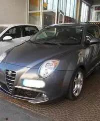 Alfa Romeo Mito 1.4 T 120cv Distinctive Alfa Romeo Mito 1.4 T 120cv Distinctive