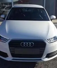 Audi A1 SB 1.4 tdi con NAVI e OPTIONAL Audi A1 SB 1.4 tdi con NAVI e OPTIONAL