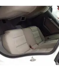 AUDI A4 Avant 2.0 TDI 143 CV F.AP. multitronic AUDI A4 Avant 2.0 TDI 143 CV F.AP. multitronic