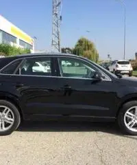 AUDI Q3 2.0 TDI 150 CV Sport +Navi +Xenon + AUDI Q3 2.0 TDI 150 CV Sport +Navi +Xenon +