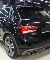 AUDI S1 SPB 2.0 TFSI quattro AUDI S1 SPB 2.0 TFSI quattro