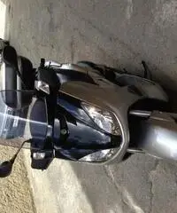 X-max 250 yamaha grigio X-max 250 yamaha grigio