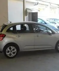 Citroen C3 1.4 HDi 70 Exclusive Style+cerchi16+vetro panorama Citroen C3 1.4 HDi 70 Exclusive Style+cerchi16+vetro panorama