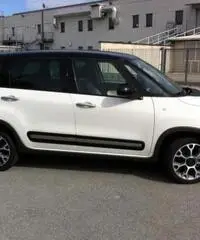 FIAT 500L 1.6 Multijet 120 CV €6 Trekking Tetto /Navig /Pdc FIAT 500L 1.6 Multijet 120 CV €6 Trekking Tetto /Navig /Pdc