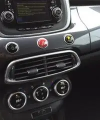 FIAT 500X 1.6 MultiJet 120cv Navi / FIAT 500X 1.6 MultiJet 120cv Navi /