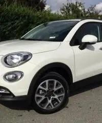 FIAT 500X 1.6 MultiJet 120 CV Cross + Navig + Pack off-road FIAT 500X 1.6 MultiJet 120 CV Cross + Navig + Pack off-road