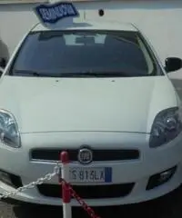 Fiat Bravo 1.6 MJT 120 CV DPF +pack sport +cerchi 18 Fiat Bravo 1.6 MJT 120 CV DPF +pack sport +cerchi 18