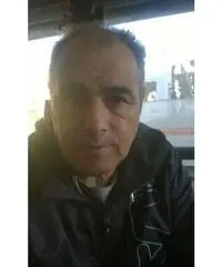 Cerco compagna per una eventuale convivenza Cerco compagna per una eventuale convivenza